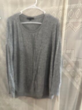 Gibson Light Gray Scoop Neck Sweater with Center Cable Detail